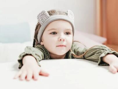 姓殷的女孩名字大气点