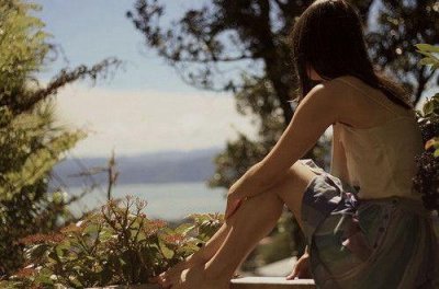 ​夏与秋的唯美句子 夏天结束的唯美句子(精选61句)