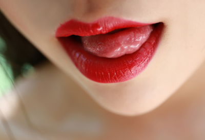 ​很拽很叼很冷漠的微博网名精选(共666个)