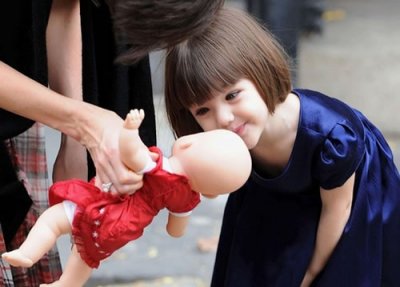 ​茜字取名的寓意女孩