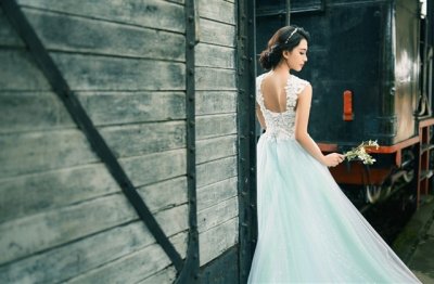 ​伤感至极的男生孤独网名(共339个)