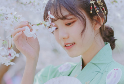 ​扣扣网名女生独特伤感大全(优选236个)