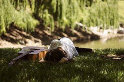 ​qq昵称女生唯美伤感96句