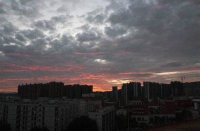 ​带有诗意的四个字网名