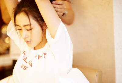 ​2023年微信炫酷的网名女生网名 伤我你不配