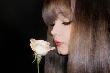 搞怪女生简短的网名大全