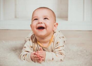 æ¥å§ç·å­©åå­è¯æå¤§æ°