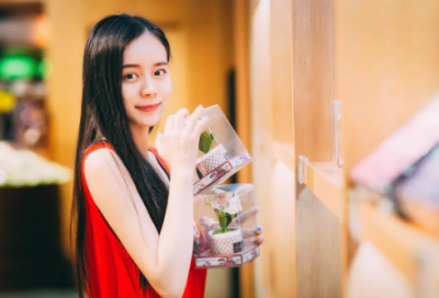 ​姓华的女孩名字洋气的